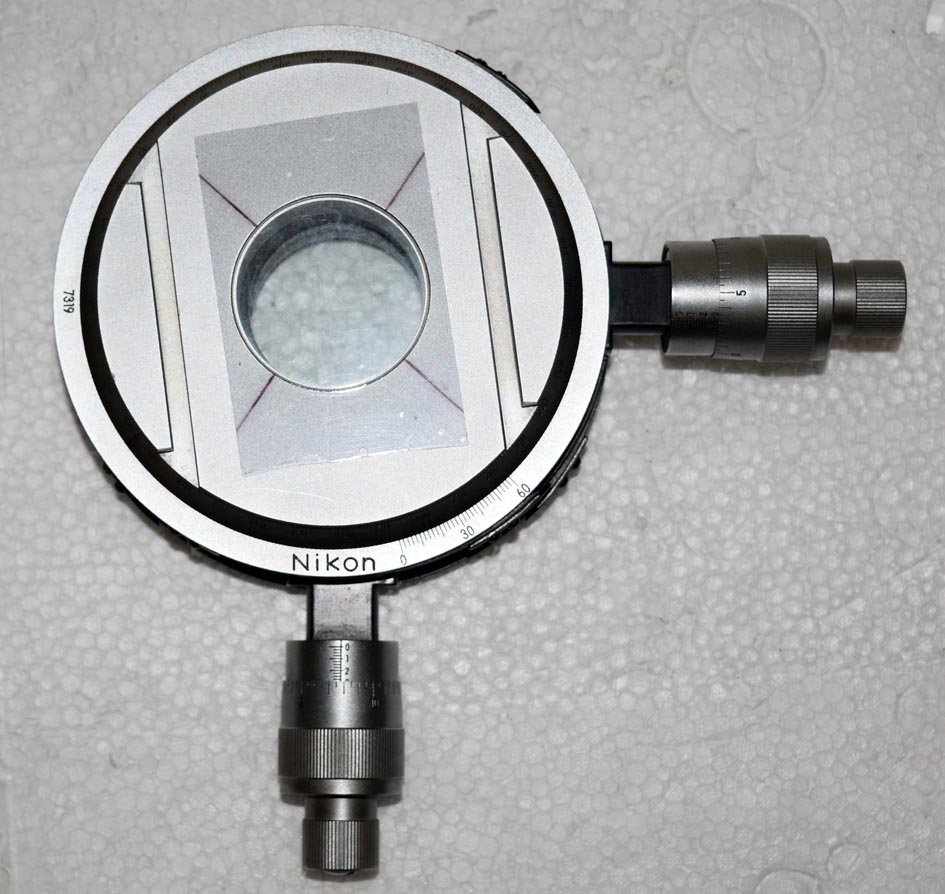 Nikon Specimen (Sample) Stages